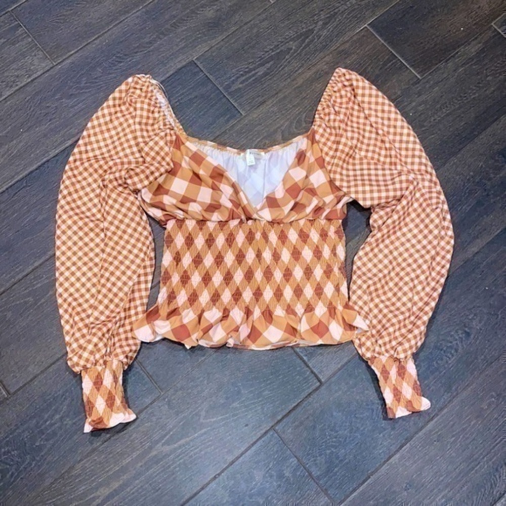 Brown gingham print top
